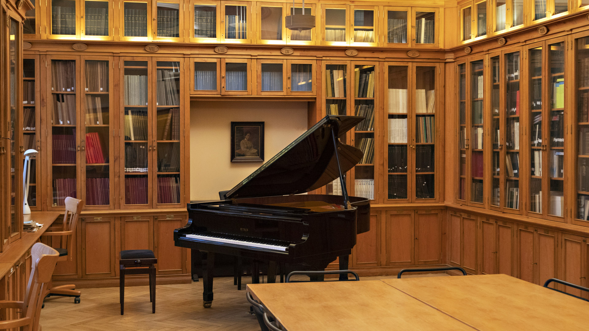 Musicological Library